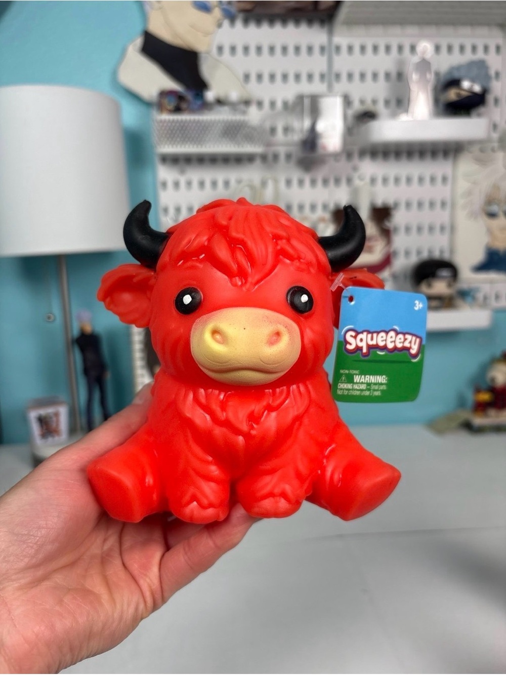 Squeezy highland cow squishy fidget viral tikok